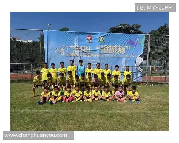 以有爱之心踢球的足球明星有哪些让人感动的故事