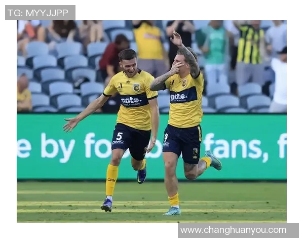 澳大利亚足球明星卡明斯展现非凡实力成就职业生涯巅峰